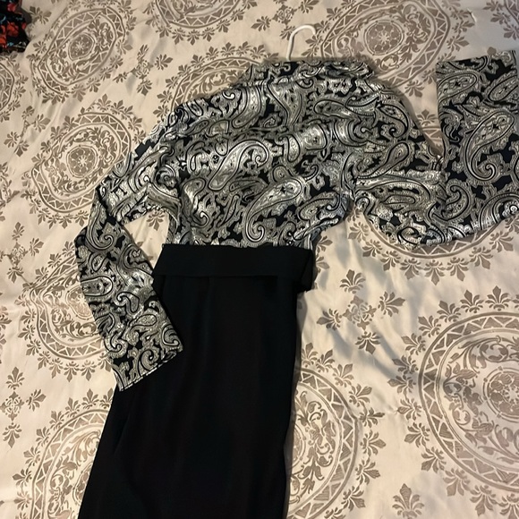 Spence dress, women’s size 14, silky top with black bottom - Picture 8 of 9